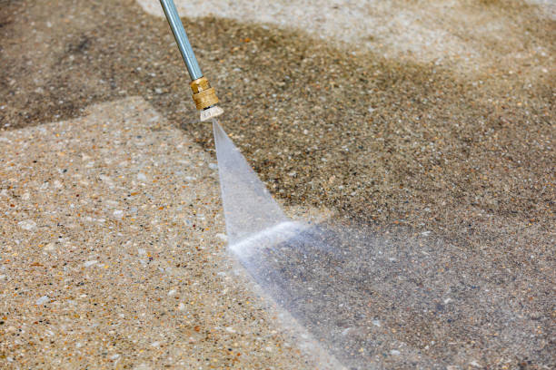 Best Sidewalk and Walkway Cleaning  in Olney, TX